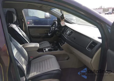 2016 Kia Sedona Lx z USA, uszkodzony, nr VIN KNDMB5C16G6128778